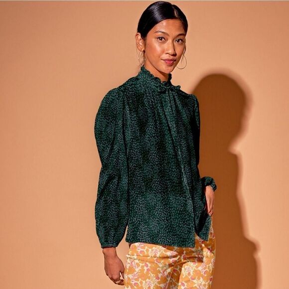 Tucker Willow Blouse Emerald Spots in Silk Crepe de Chine - Picture 1 of 3